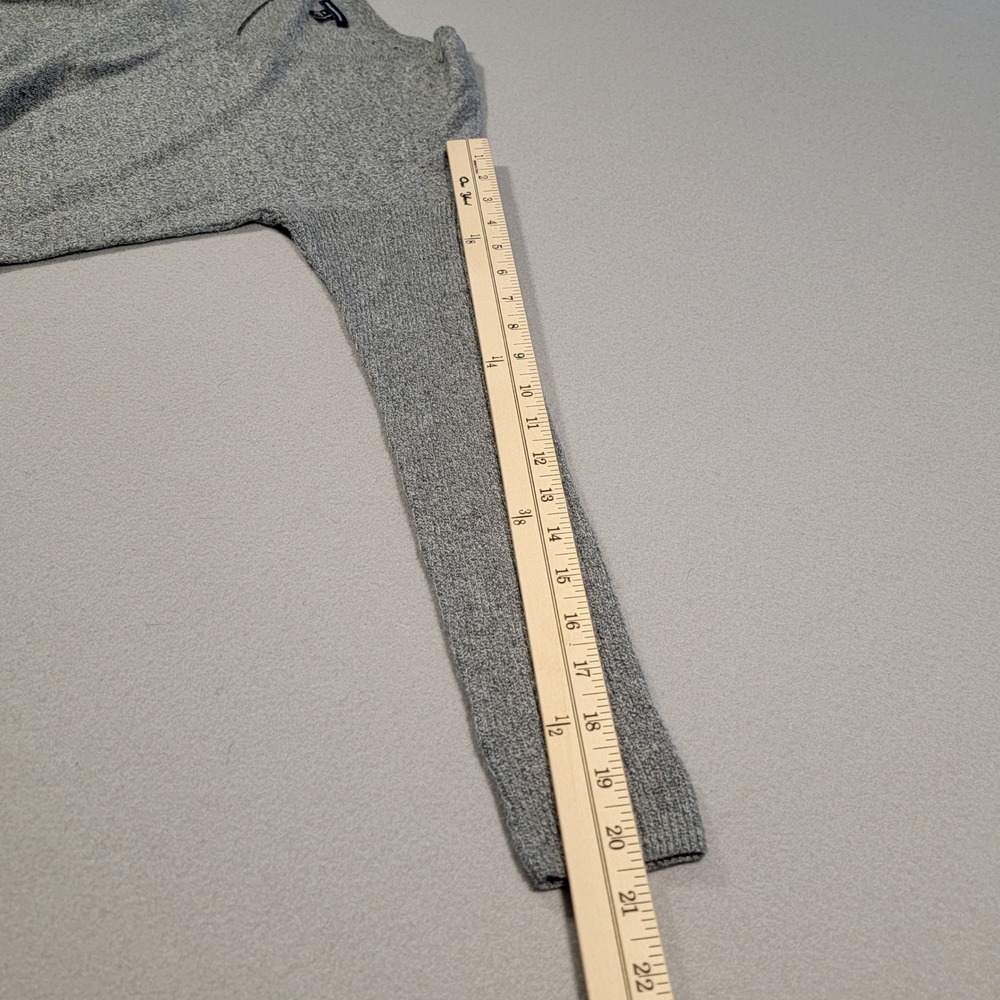 American‎ Eagle Outfitters Sweater Women's Gray V Neck Lightweight Size Small - Picture 10 of 10